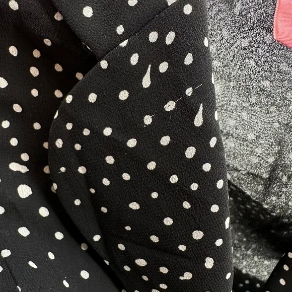 Maggie Boutique Vintage Black/White 100% Silk Lined Blouse Women’s Size 14 - Picture 14 of 14